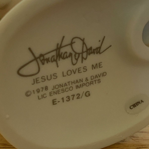 Jesus Love Me Precious Moment - Picture 5 of 6